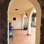 Feriehus Volcanes, Big House, Gardens Heated Pool La Oliva